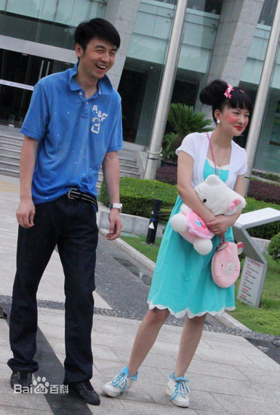 雷佳音生活照图片图册