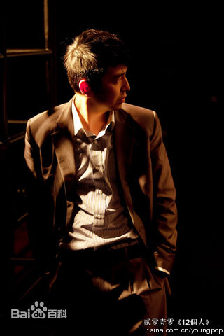 雷佳音微博照片图片图集