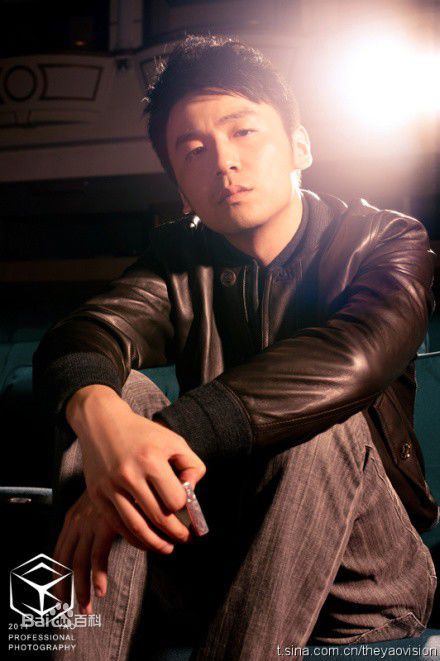 雷佳音精选个人图册