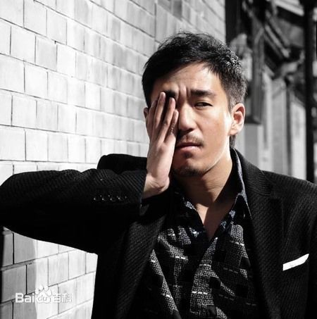 张默(Mo Zhang)生活照生活照相册