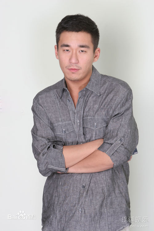 张默(Mo Zhang)生活照生活照相册