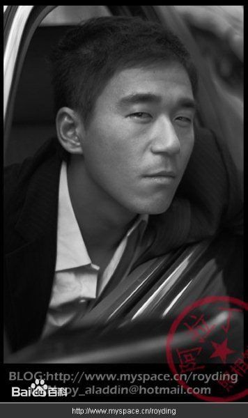 张默(Mo Zhang)生活照生活照相册