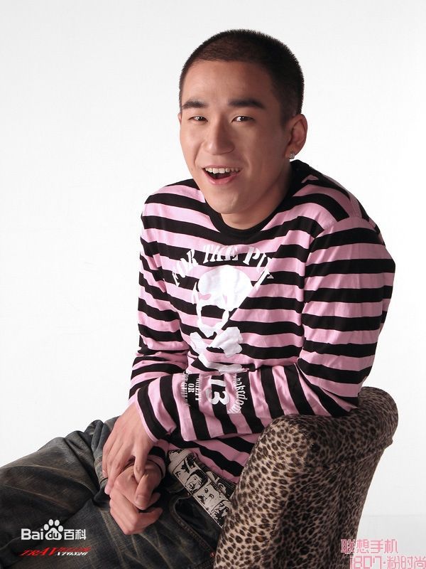 张默(Mo Zhang)生活照生活照相册