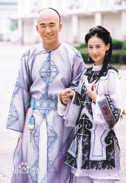 张默(Mo Zhang)2004《新九品芝麻官》最新剧照