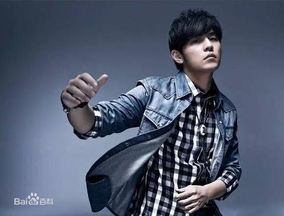 周杰伦(Jay Chou)前后照片