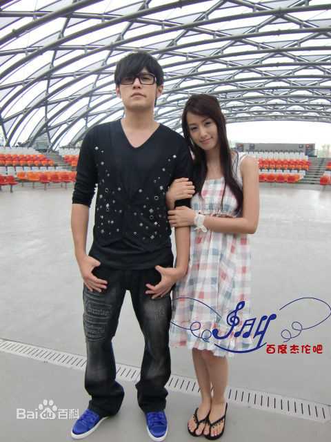 周杰伦(Jay Chou)生活照前后照片