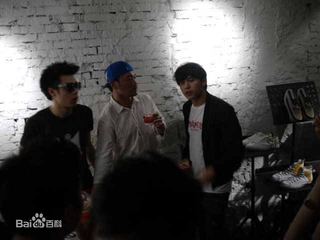 周杰伦(Jay Chou)生活照前后照片