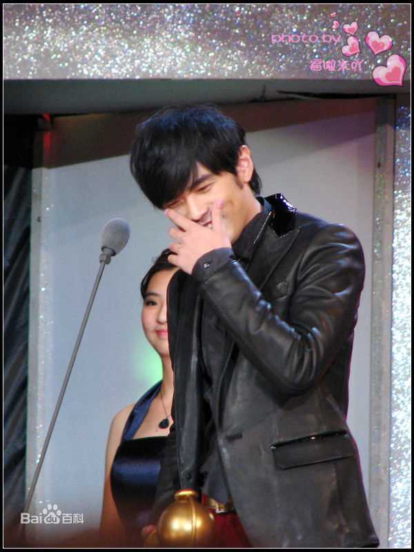 周杰伦(Jay Chou)第2届中国移动无线音乐年度盛典素颜照相册