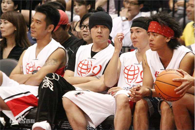 周杰伦(Jay Chou)出席活动前后照片