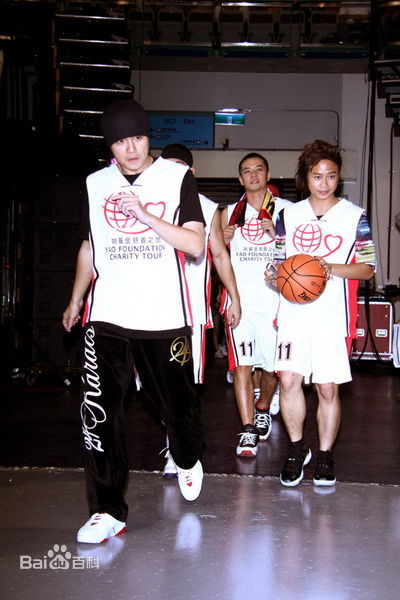 周杰伦(Jay Chou)出席活动前后照片