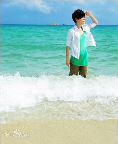 许飞在《》专辑宣传图中的