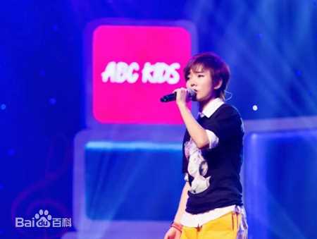 最新许飞在《新声有范》中的图集