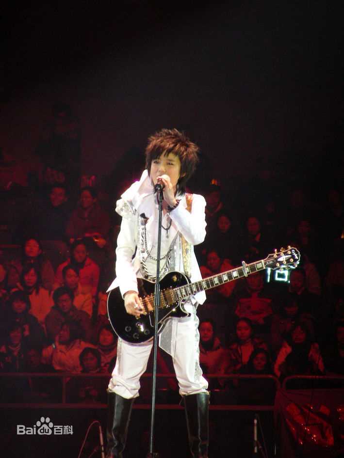 许飞2006年超级女声全国巡演素颜照相册