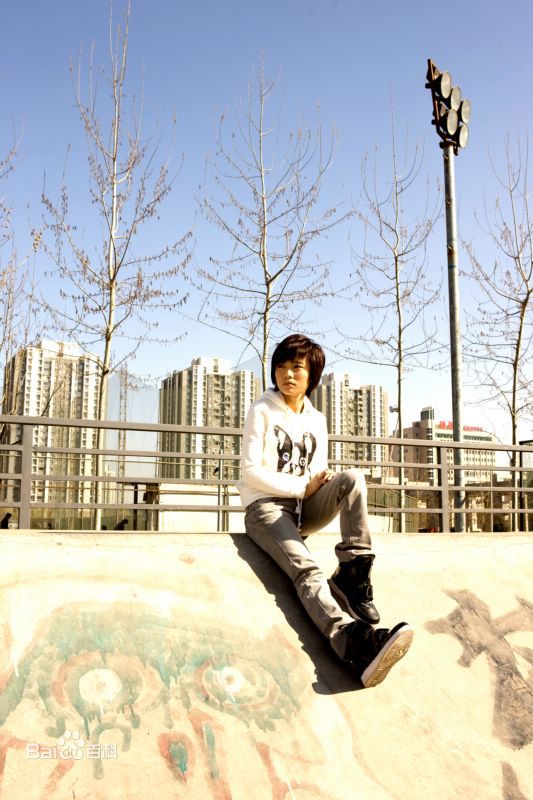 最新许飞在专辑《恰同学少年》中的图集