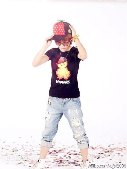 许飞广告代言生活照相册