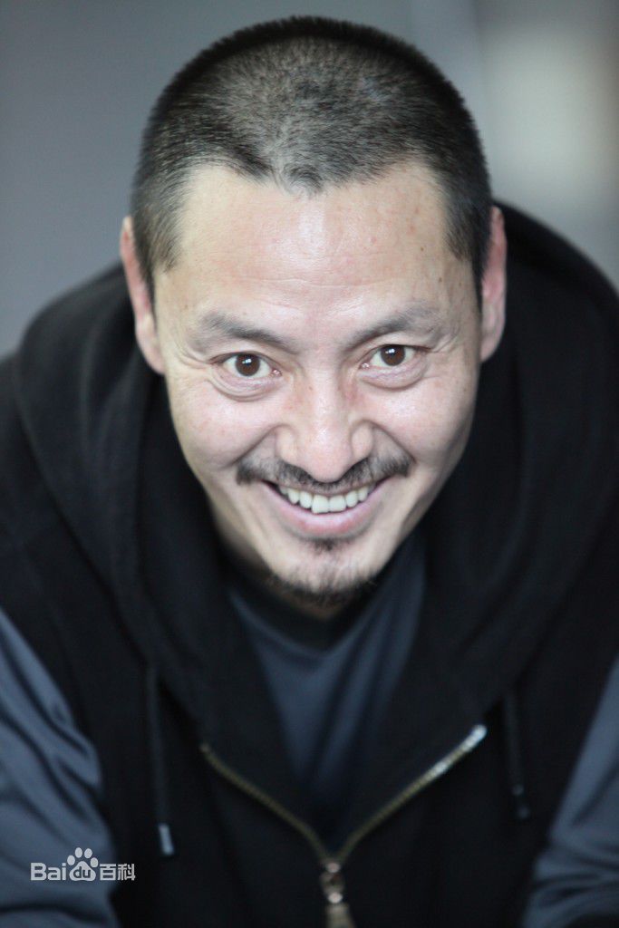 尹铸胜话剧高清剧照