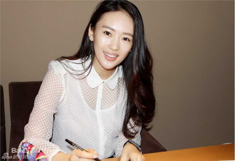 童瑶(Tanya)活动现场性感图片图集