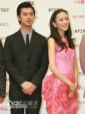 童瑶(Tanya)活动现场性感图片图集