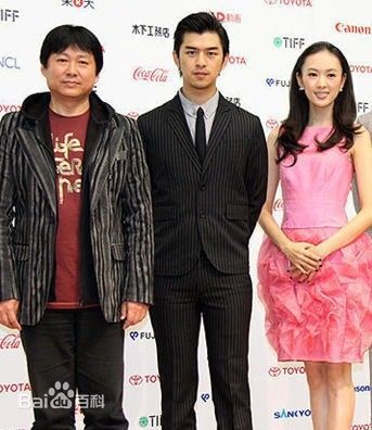 童瑶(Tanya)活动现场性感图片图集