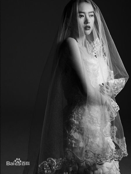 最新童瑶(Tanya)性感图片