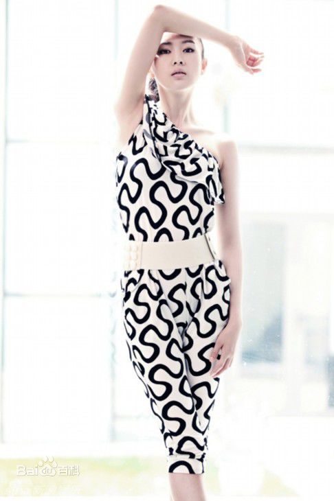 童瑶(Tanya)精选夏日图册