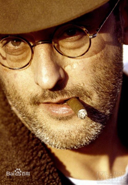 最新让·雷诺(Jean Reno)精彩图册