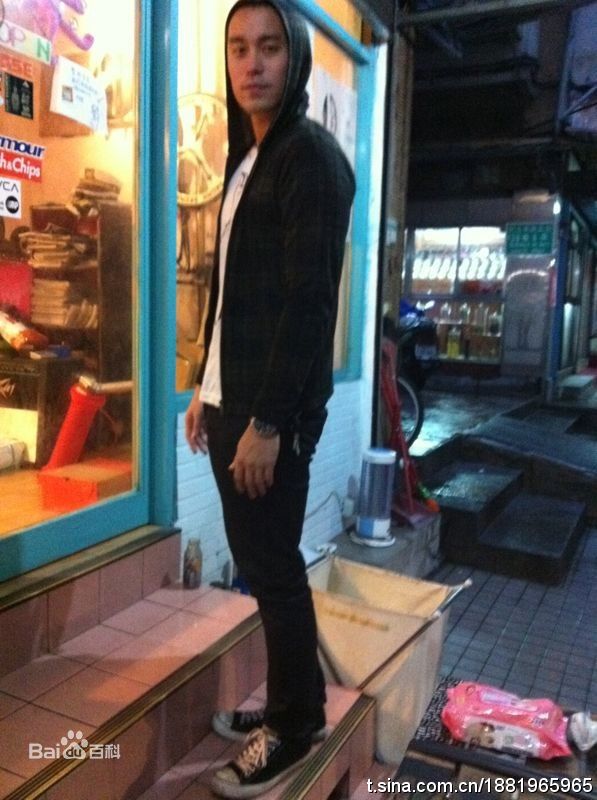 张孝全(Joseph、Hsiao-chuan Chang)生活照素颜照相册