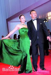 周韵姜文与生活照