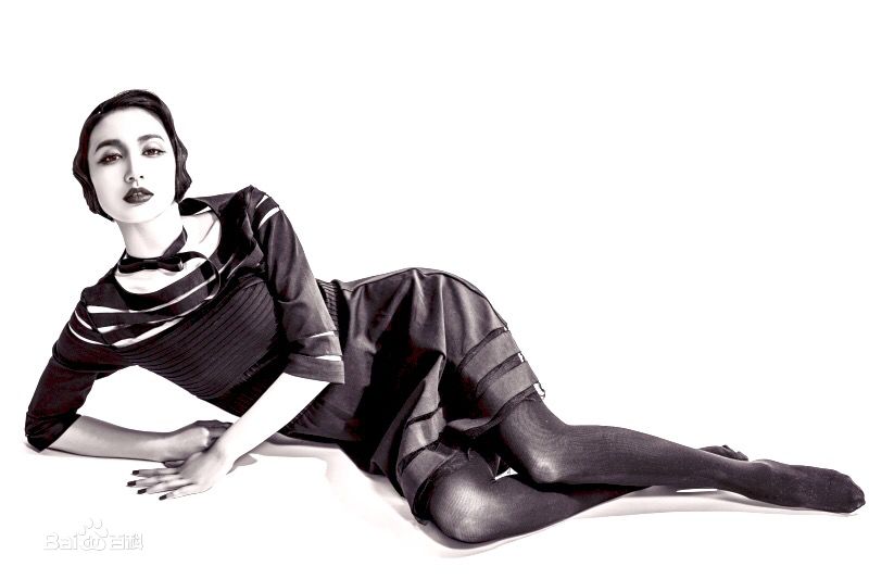 牛萌萌(Niu Mengmeng)最优质黑白相册