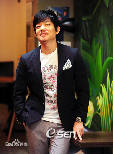 高清李凡秀(，Lee Bumsoo)性感图片