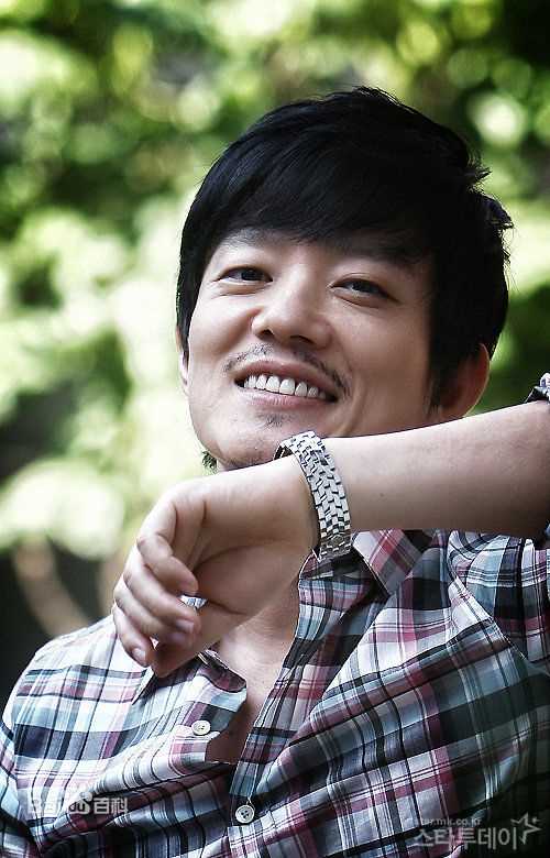 高清李凡秀(，Lee Bumsoo)性感图片