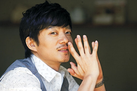 高清李凡秀(，Lee Bumsoo)性感图片