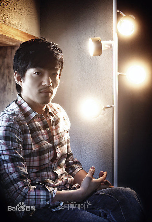 高清李凡秀(，Lee Bumsoo)性感图片