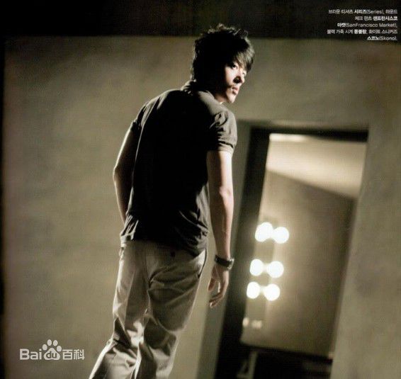 李凡秀(，Lee Bumsoo)照片性感图片图集