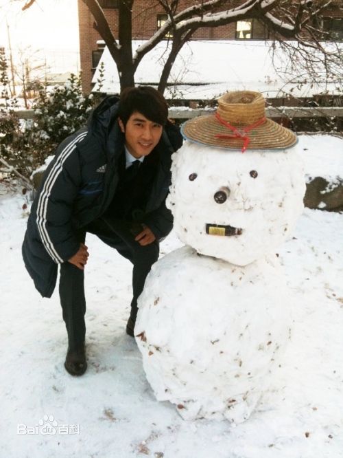 宋承宪(Song Seung Heon)社会生活前后照片