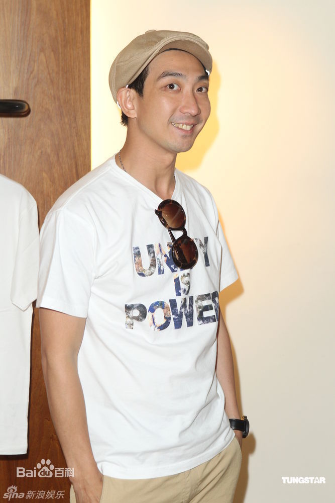 李灿森(Sam Lee)生活照生活照相册