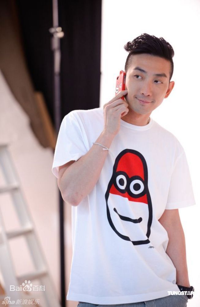 李灿森(Sam Lee)生活照生活照相册