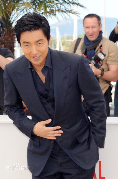 大泽隆夫(Osawa Takao)在戛纳国际电影节前后照片