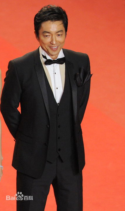 大泽隆夫(Osawa Takao)在戛纳国际电影节前后照片