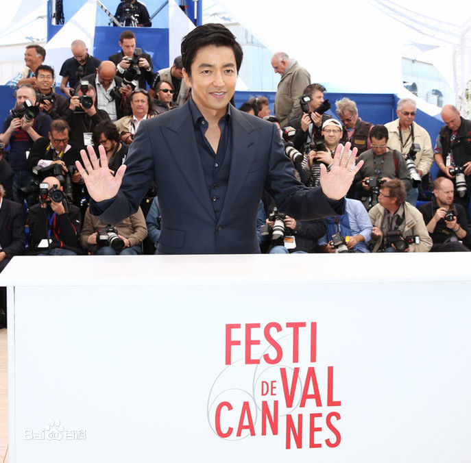 大泽隆夫(Osawa Takao)在戛纳国际电影节前后照片