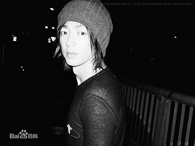 大泽隆夫(Osawa Takao)官网日历、明信片生活照相册