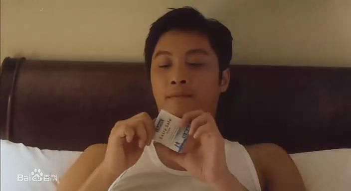 精选谭耀文(Patrick Tam)在电影《我爱777》图册中的图册