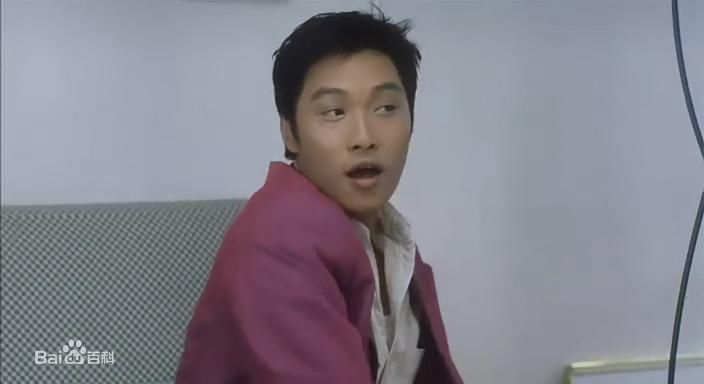 精选谭耀文(Patrick Tam)在电影《我爱777》图册中的图册