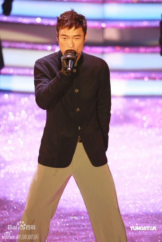 最新许志安(Andy Hui Chi on)精彩图册