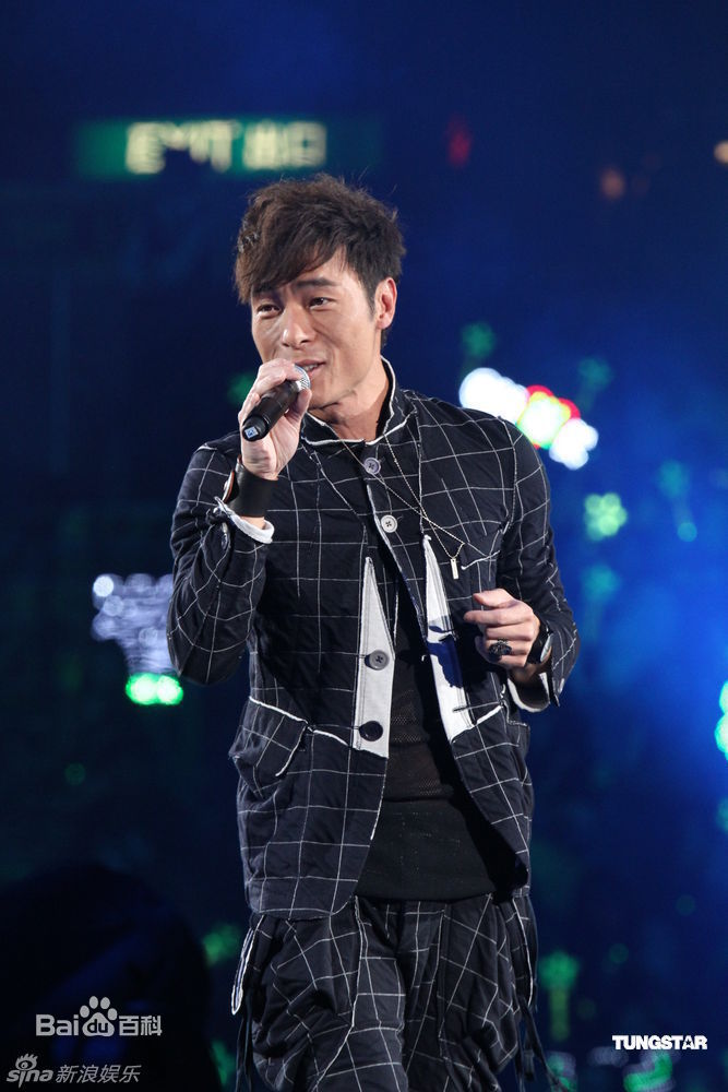 最新许志安(Andy Hui Chi on)精彩图册