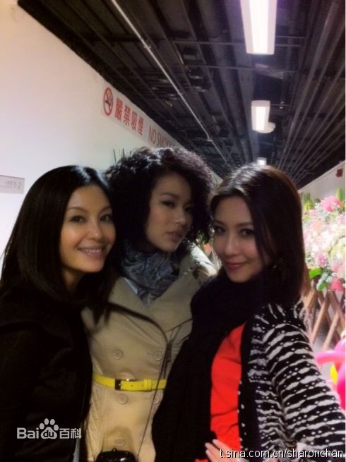 伍咏薇(Christine Ng)微博图片图册