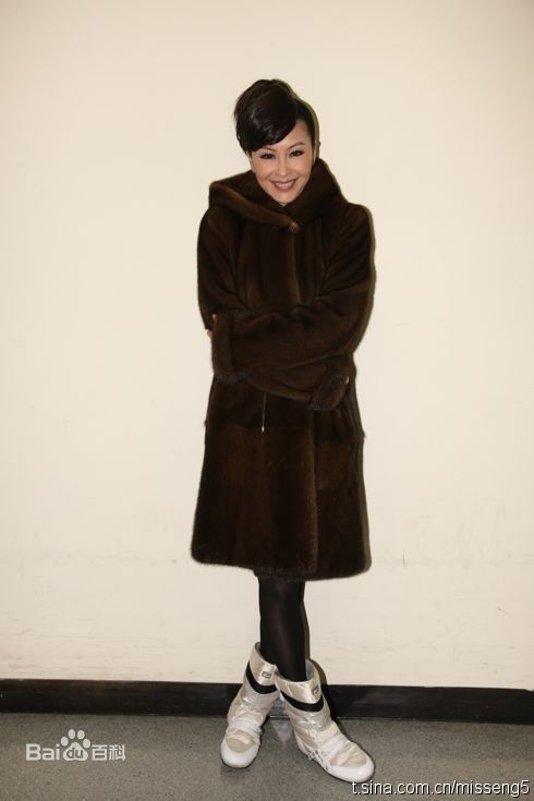 伍咏薇(Christine Ng)微博图片图册