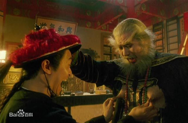 徐锦江版不同鳌拜形象生活照