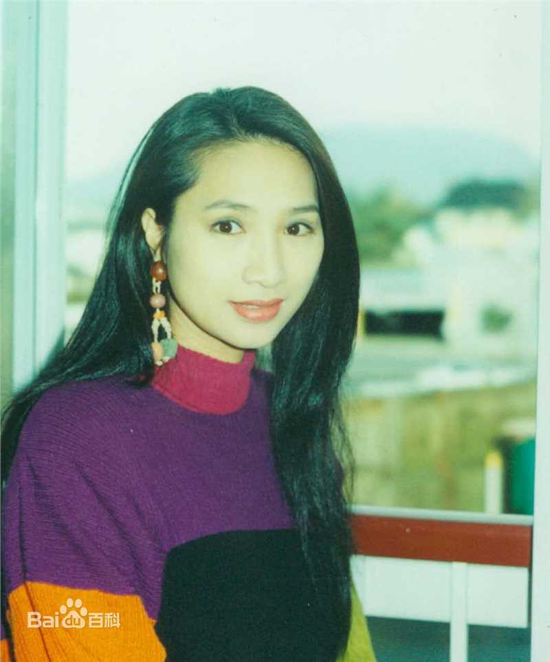 李莉莉(Li Lili)生活照