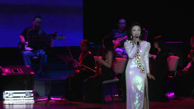 冯小宁(ShinyFeng)嘉兴站演唱会图册